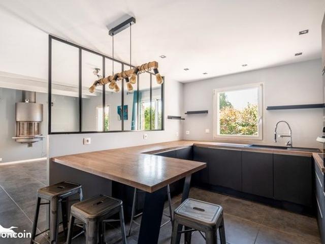 Maison 8 pièces 152 m²
