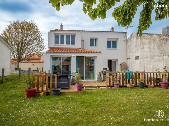 Maison 8 pièces 152 m²