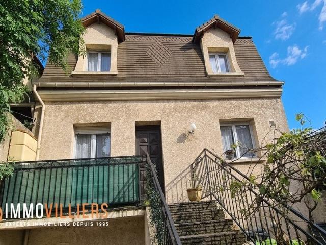 Maison 8 pièces 163 m²