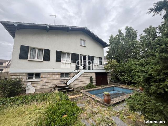 Maison 8 pièces 152 m²