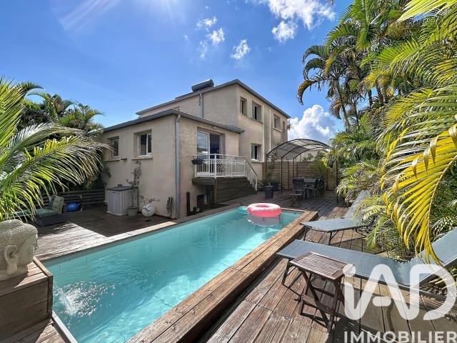 Maison 8 pièces 152 m²