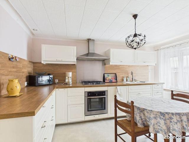 Maison 8 pièces 152 m²