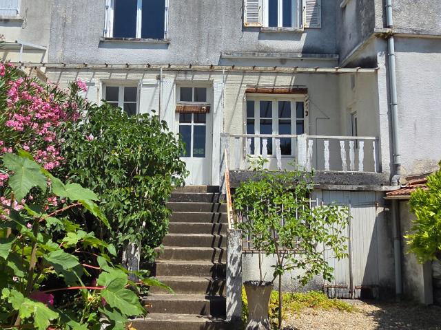 Maison 8 pièces 153 m²