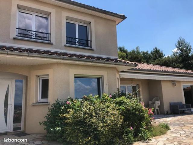 Maison 8 pièces 153 m²