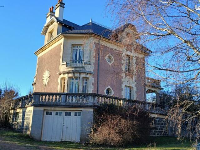 Maison 8 pièces 153 m²