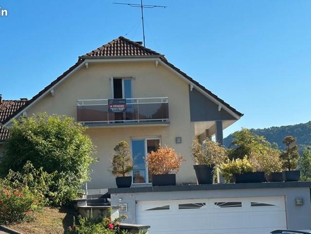 Maison 8 pièces 153 m²