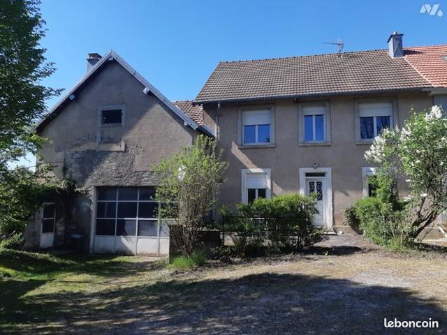 Maison 8 pièces 153 m²