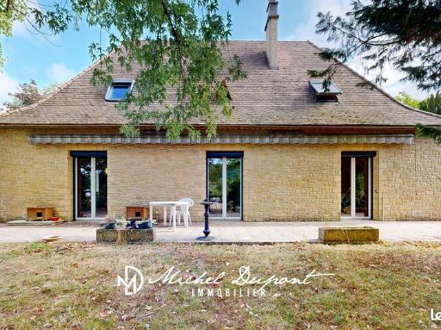 Maison 8 pièces 153 m²