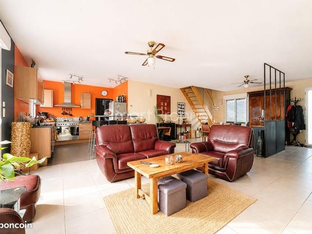 Maison 8 pièces 164 m²