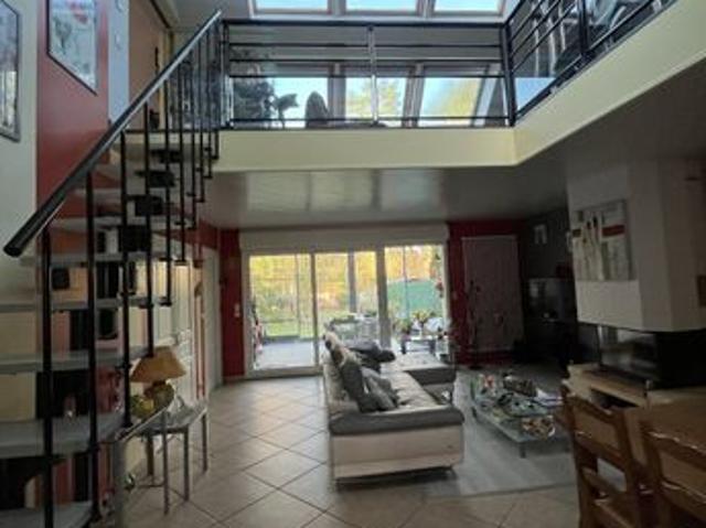 Maison 8 pièces 164 m²