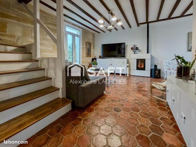 Maison 8 pièces 164 m²