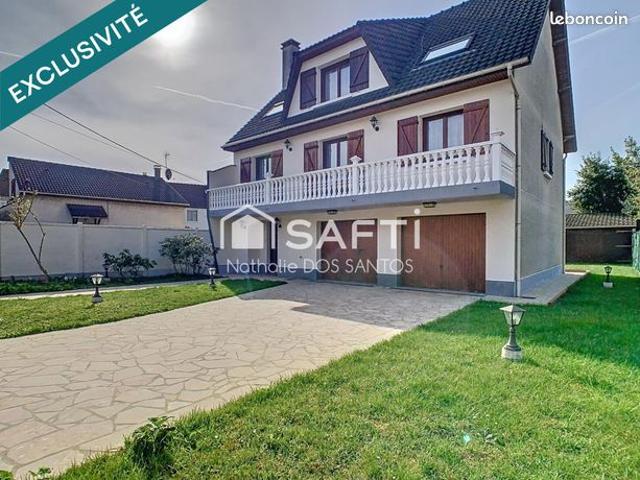 Maison 8 pièces 164 m²