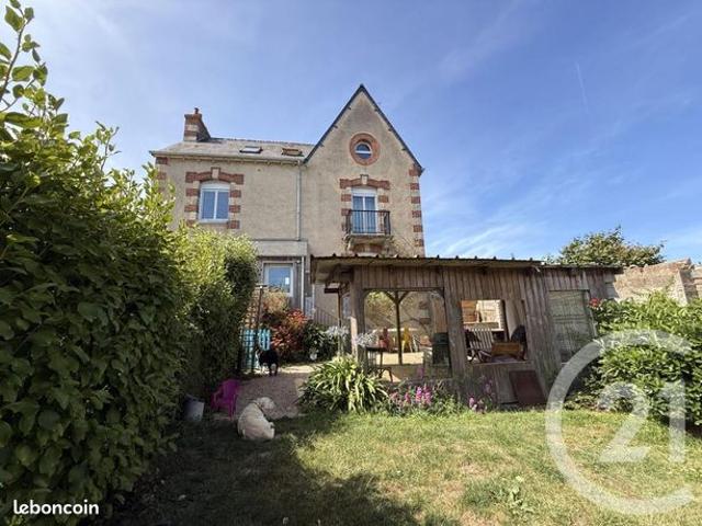 Maison 8 pièces 164 m²