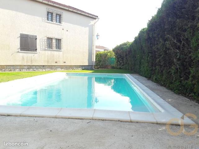 Maison 8 pièces 164 m²