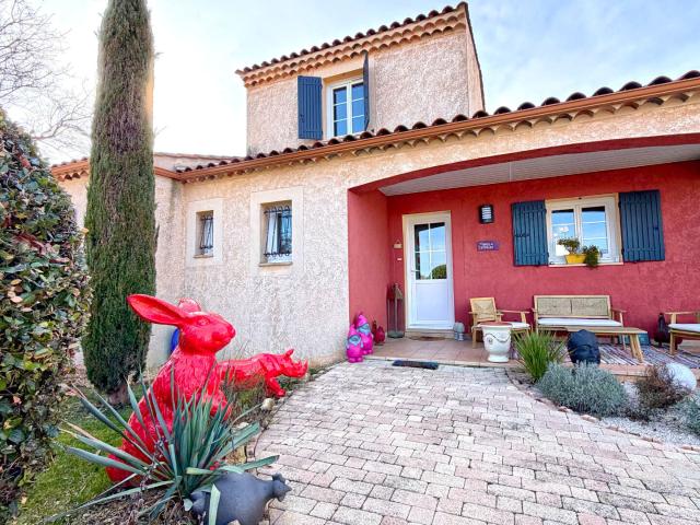 Maison 8 pièces 164 m²