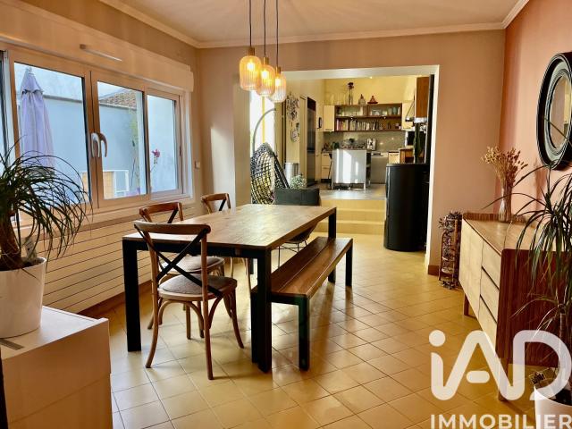Maison 8 pièces 164 m²