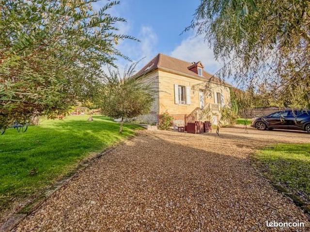 Maison 8 pièces 164 m²