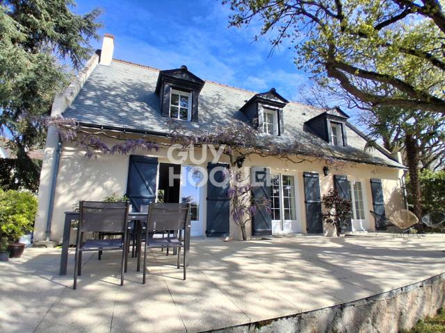 Maison 8 pièces 164 m²