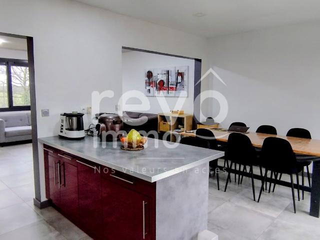 Maison 8 pièces 164 m²