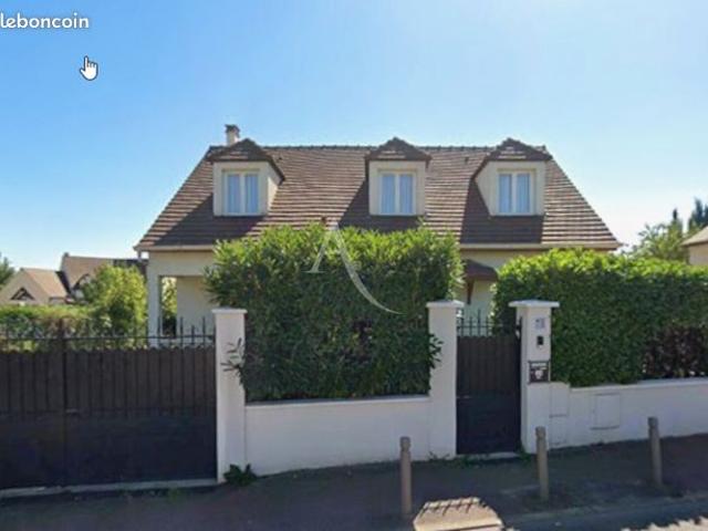 Maison 8 pièces 165 m²