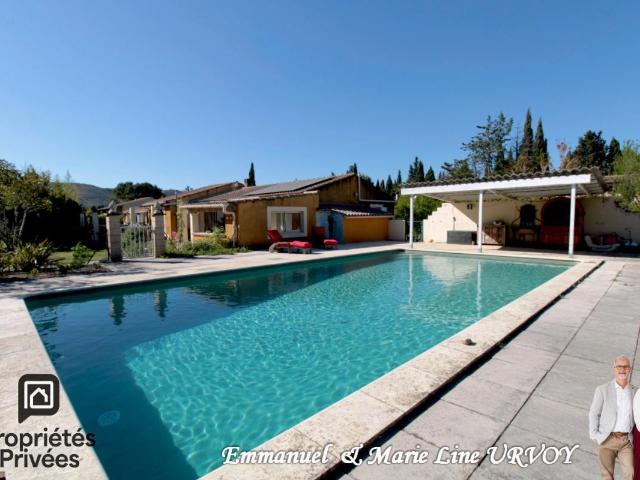 Maison 8 pièces 165 m²