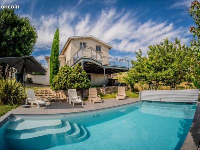 Maison 8 pièces 165 m²