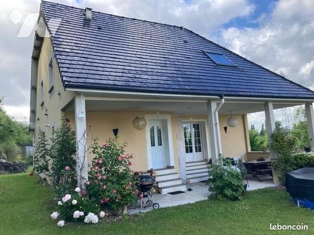 Maison 8 pièces 165 m²