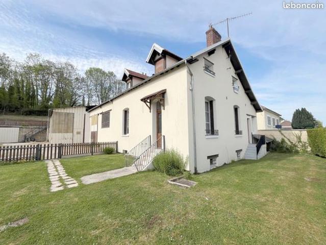 Maison 8 pièces 165 m²