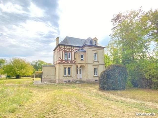 Maison 8 pièces 165 m²