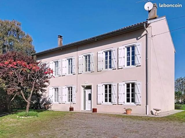 Maison 8 pièces 165 m²