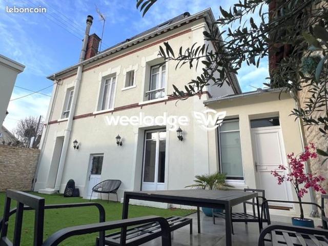 Maison 8 pièces 165 m²