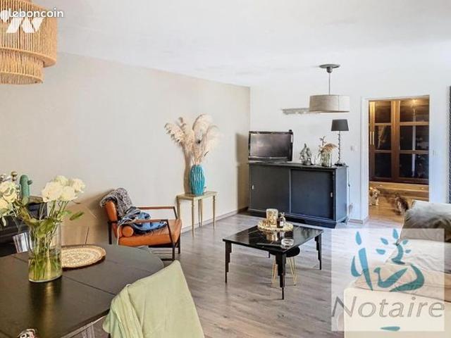 Maison 8 pièces 165 m²