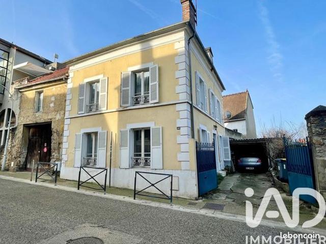Maison 8 pièces 165 m²