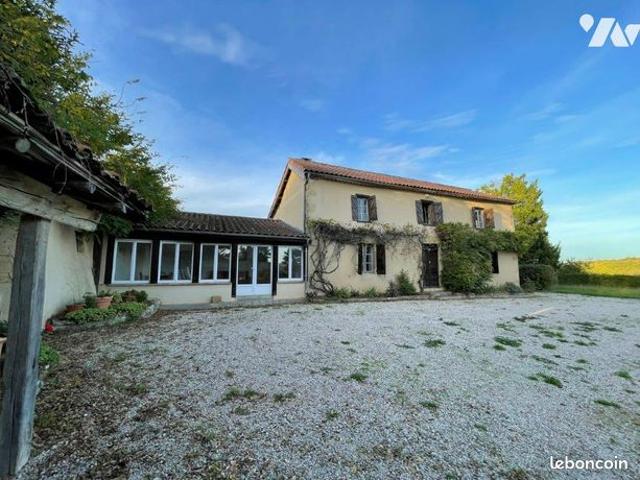 Maison 8 pièces 165 m²