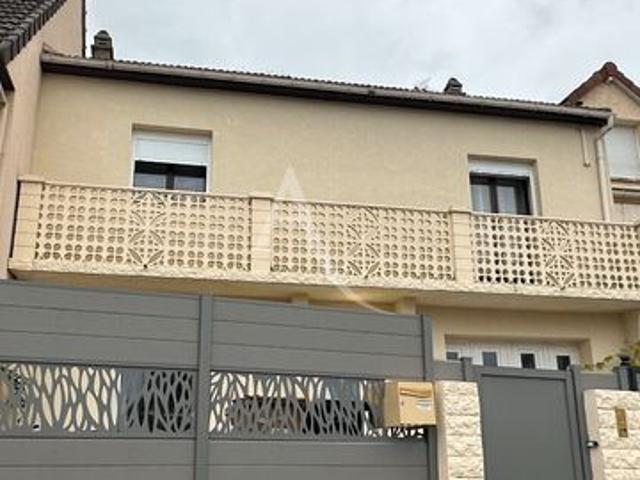 Maison 8 pièces 165 m²