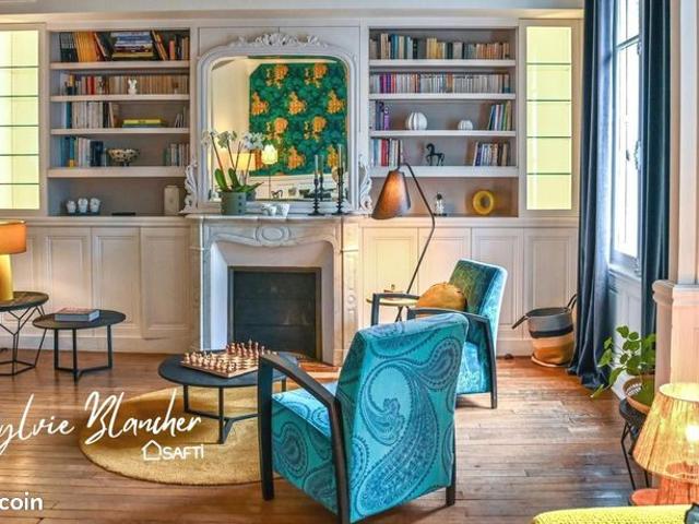 Maison 8 pièces 165 m²