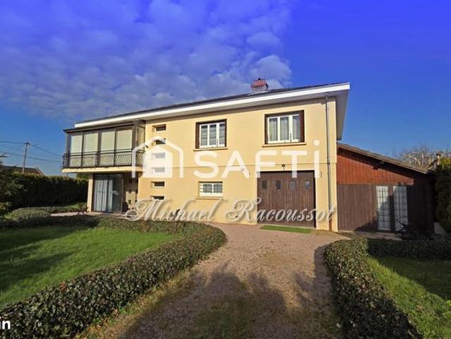 Maison 8 pièces 165 m²