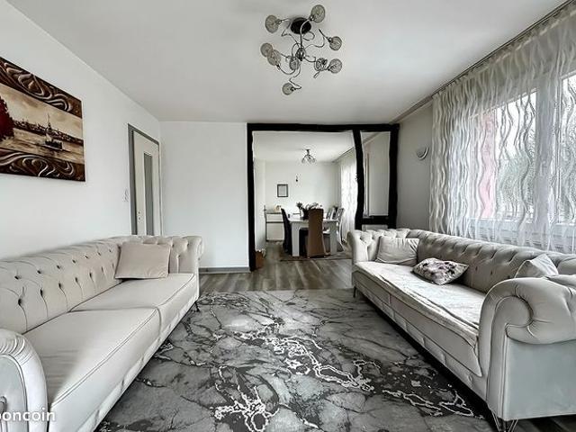 Maison 8 pièces 165 m²