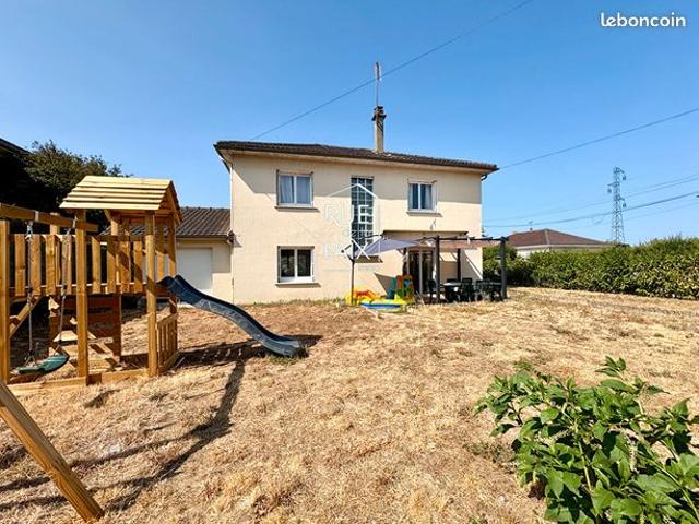 Maison 8 pièces 165 m²