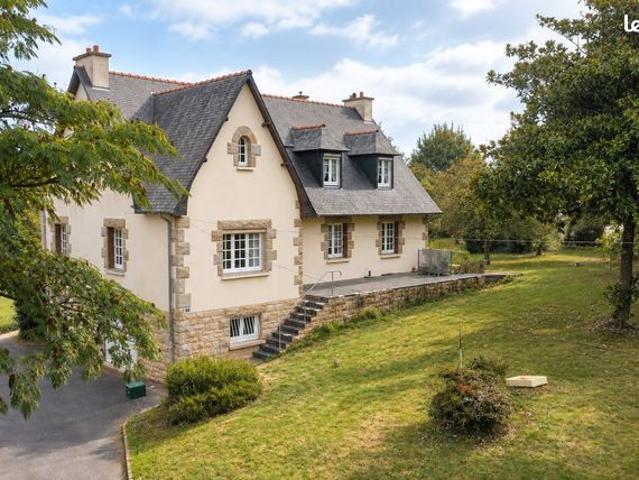 Maison 8 pièces 165 m²