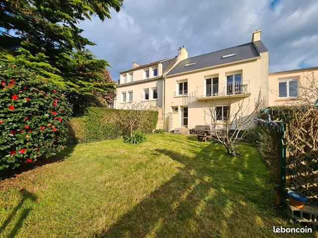 Maison 8 pièces 165 m²