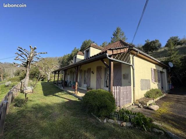 Maison 8 pièces 165 m²