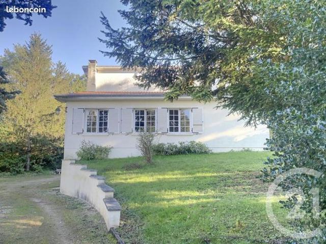 Maison 8 pièces 165 m²