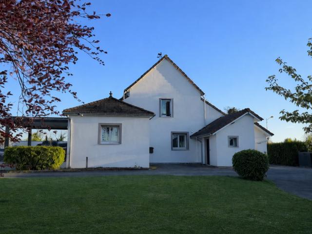 Maison 8 pièces 165 m²