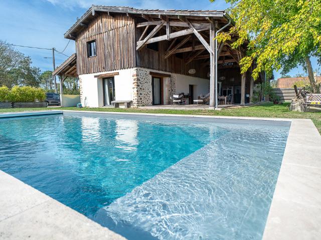 Maison 8 pièces 165 m²