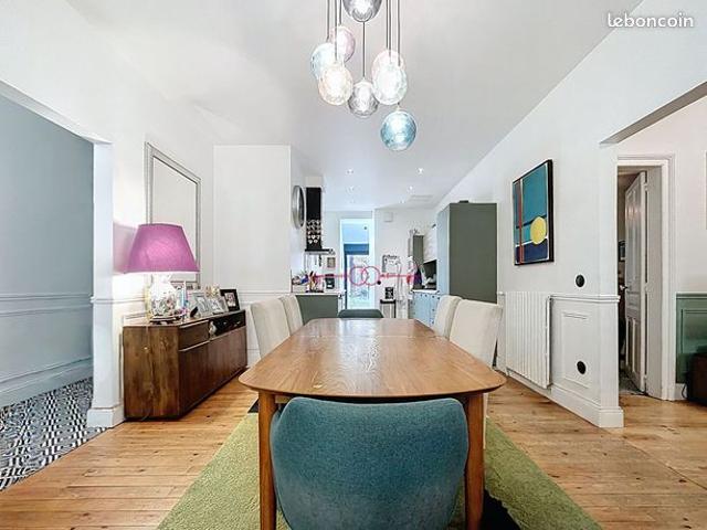 Maison 8 pièces 165 m²