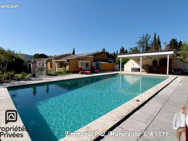 Maison 8 pièces 165 m²