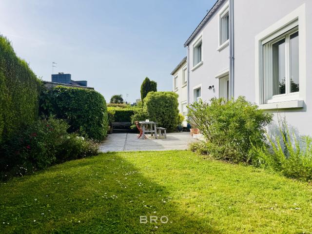 Maison 8 pièces 165 m²