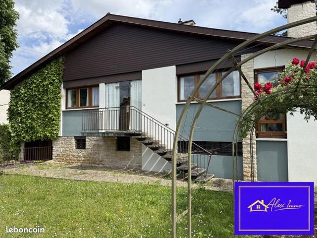 Maison 8 pièces 166 m²