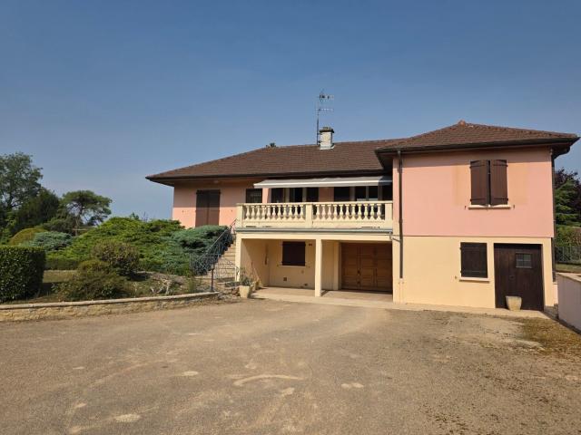 Maison 8 pièces 166 m²